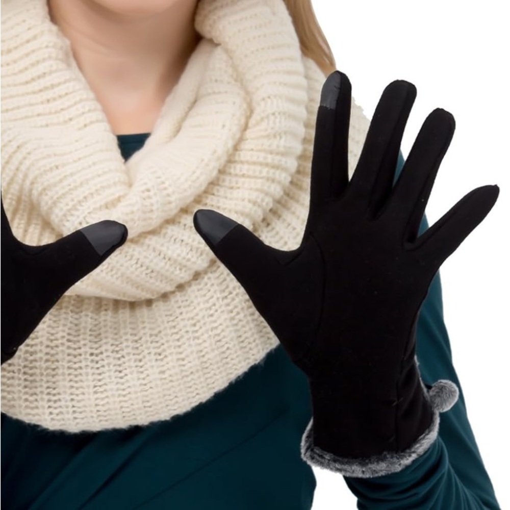 Elegant Black Women's Gloves with Faux Fur Trim - Picture 3 of 6